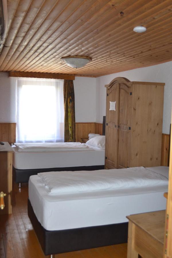 Hotel Altes Faehrhaus Duisburg Eksteriør bilde