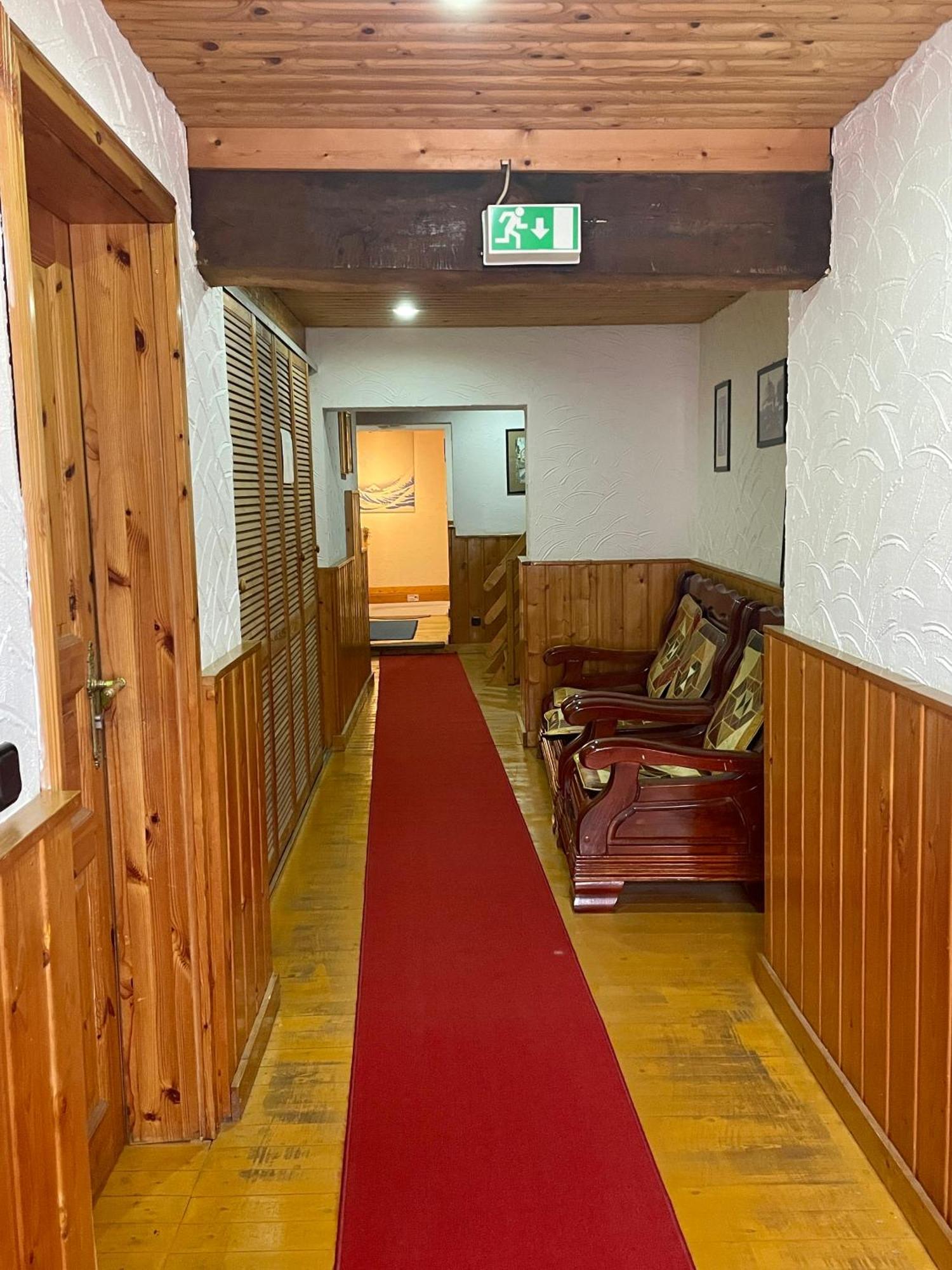Hotel Altes Faehrhaus Duisburg Eksteriør bilde